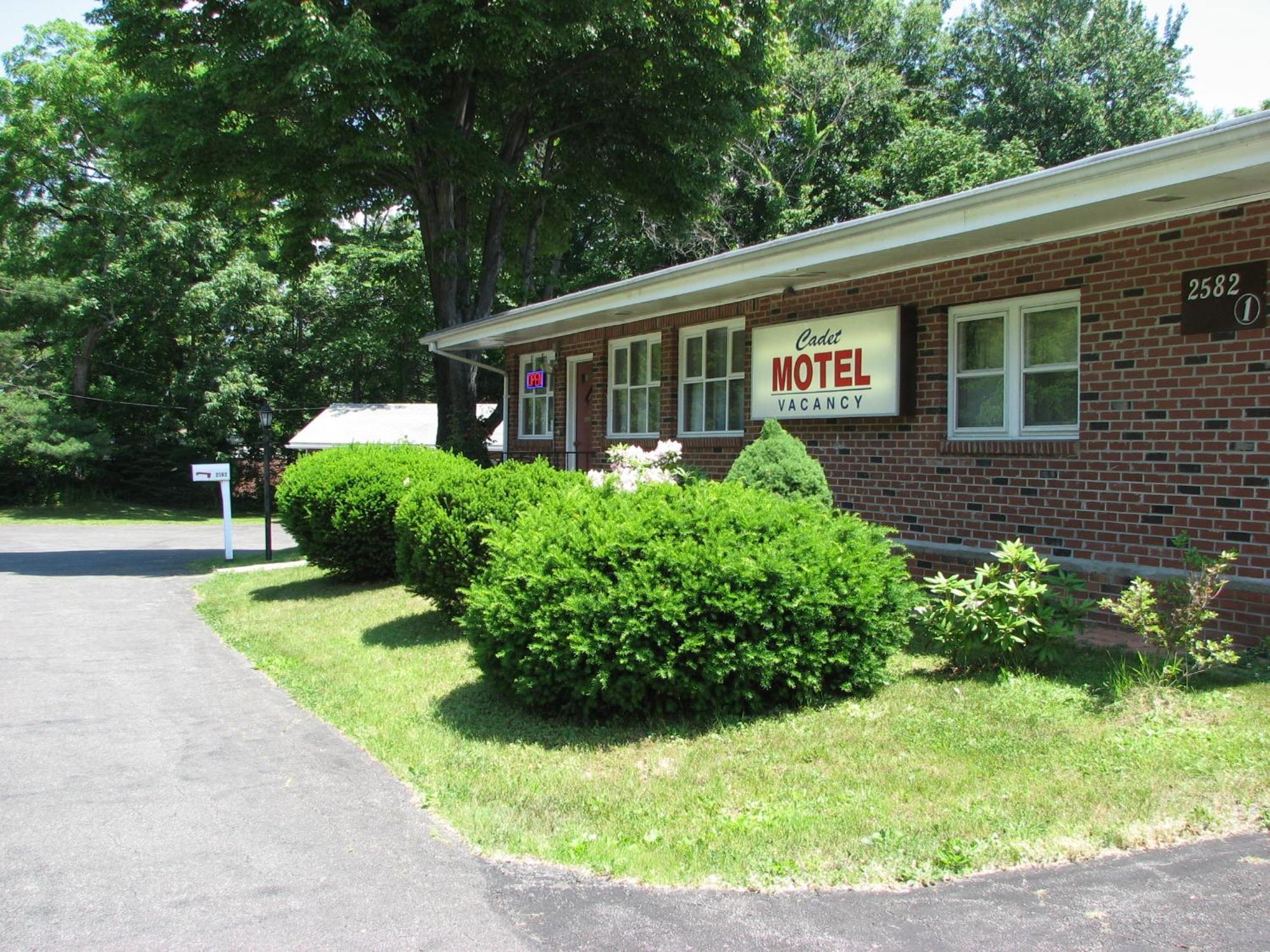 Cadet Motel Cornwall-on-Hudson Exterior photo