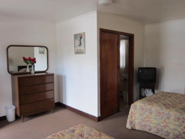 Cadet Motel Cornwall-on-Hudson Room photo
