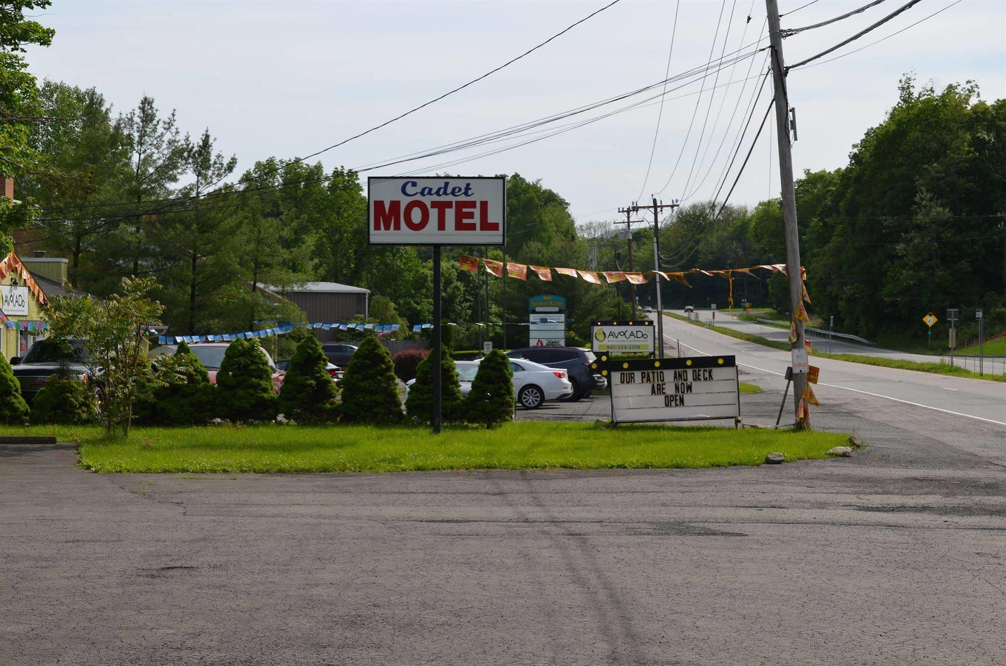Cadet Motel Cornwall-on-Hudson Exterior photo