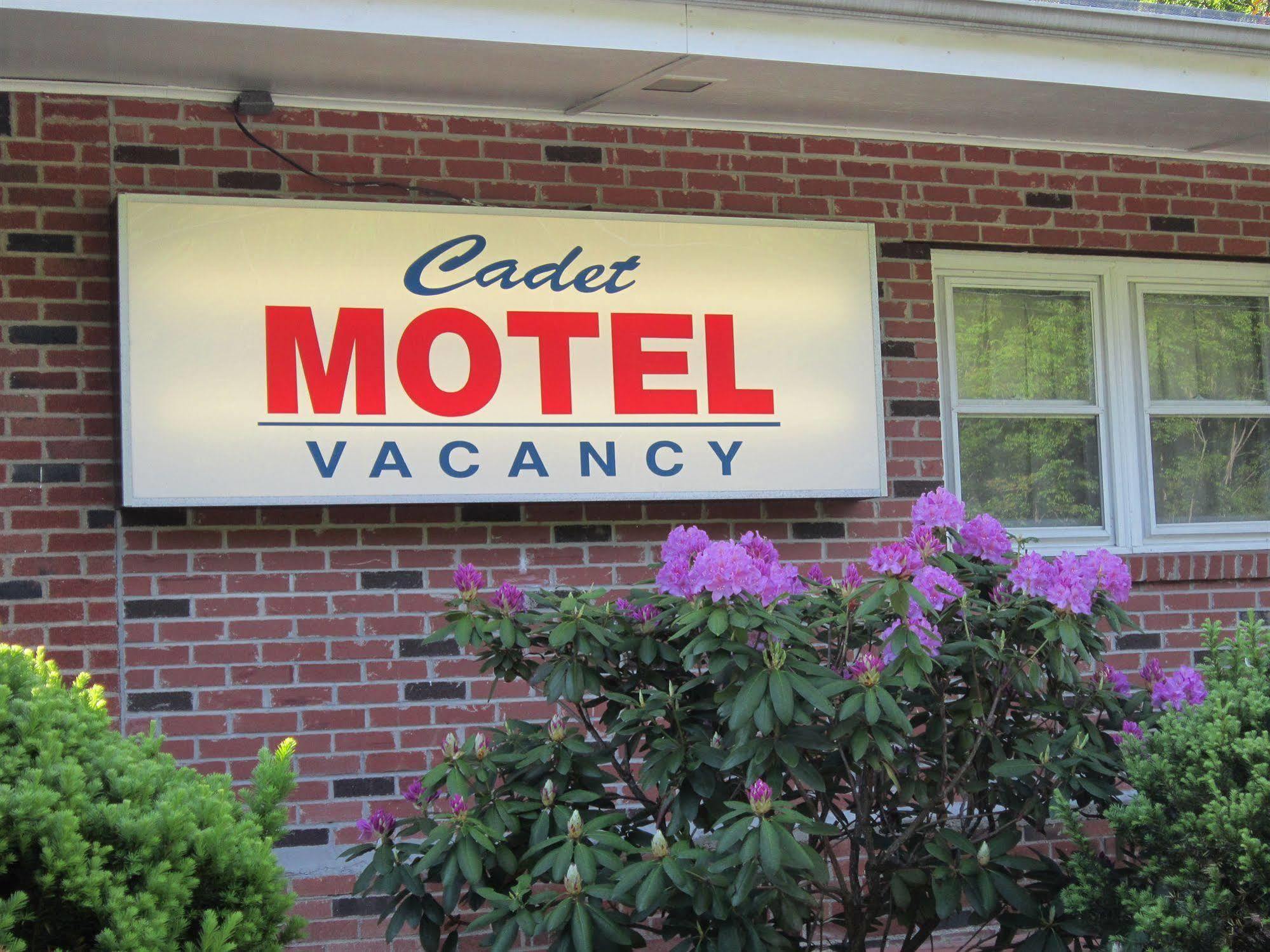 Cadet Motel Cornwall-on-Hudson Exterior photo
